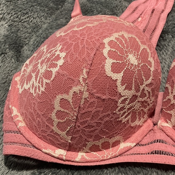 VS PINK bra 💗 - Picture 3 of 6